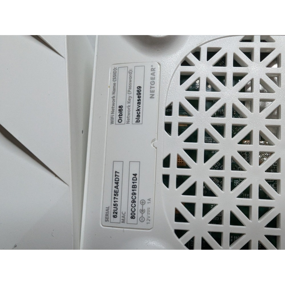 Netgear Orbi Mesh WiFi System RBR10 Router 2 RBS10 Satellites Pack UNTESTED - Picture 5 of 12